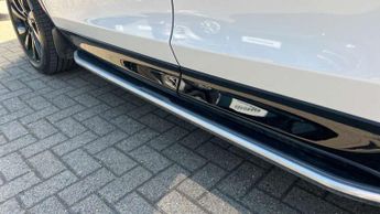 Land Rover Discovery Sport 2.0 D200 Dynamic SE 5dr Auto [5 Seat]