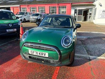 MINI Hatch 1.5 Cooper Classic 3dr Auto