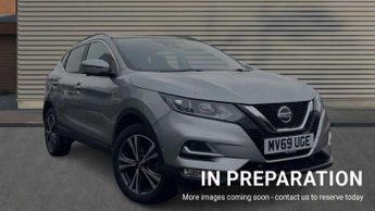 Nissan Qashqai 1.3 DiG-T N-Connecta 5dr