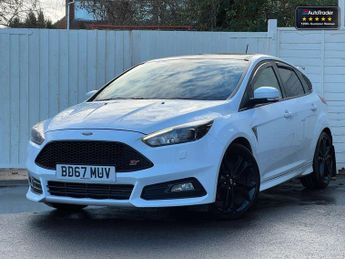 Ford Focus 2.0T EcoBoost ST-3 5dr