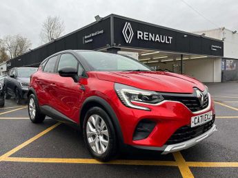 Renault Captur 1.3 TCE 140 Iconic 5dr