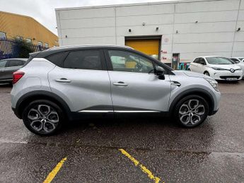 Renault Captur 1.6 E-Tech Plug-in hybrid 160 Techno 5dr Auto