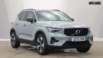 Volvo XC40 2.0 B4P Ultimate Dark 5dr Auto