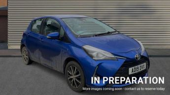 Toyota Yaris 1.5 VVT-i Icon Tech 5dr