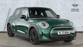 MINI Hatch 1.5 Cooper Exclusive 5dr Auto [Comfort/Nav Pack]