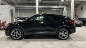 Audi Q3 35 TFSI Black Edition 5dr S Tronic [20" Alloy]