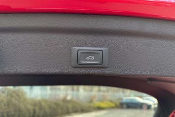 Audi Q3 35 TFSI S Line 5dr S Tronic [Leather]