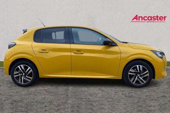 Peugeot 208 1.2 PureTech 100 Allure Premium + 5dr