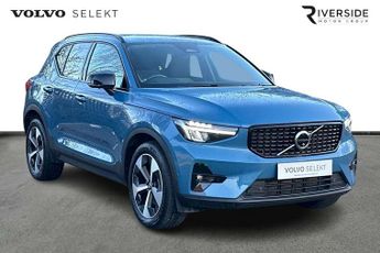 Volvo XC40 2.0 B3P Plus Dark 5dr Auto