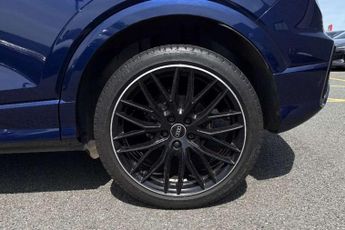 Audi Q2 35 TFSI Black Edition 5dr S Tronic