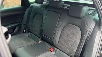 SEAT Leon Estate 1.0 eTSI FR Sport 5dr DSG