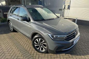 Volkswagen Tiguan 1.5 TSI Active 5dr