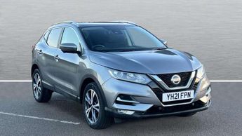 Nissan Qashqai 1.3 DiG-T N-Connecta 5dr [Glass Roof Pack]