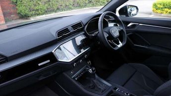 Audi Q3 35 TFSI Black Edition 5dr S Tronic [20" Alloy]