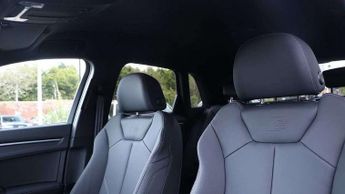 Audi Q3 35 TFSI Black Edition 5dr S Tronic [20" Alloy]
