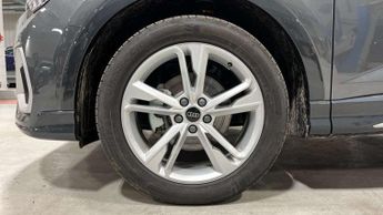 Audi Q3 35 TFSI S Line 5dr S Tronic [Leather]