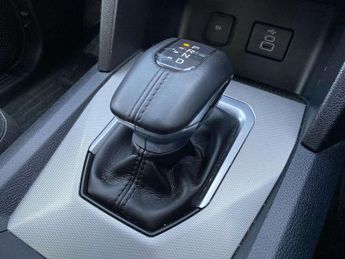 Volkswagen Amarok D/Cab Pick Up Life 2.0 TDI 205 4MOTION Auto