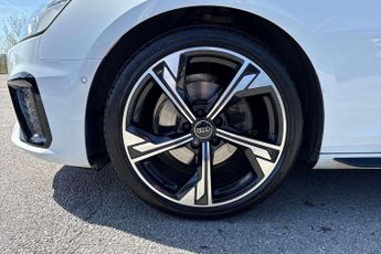 Audi A4 Avant 35 TFSI Black Edition 5dr S Tronic