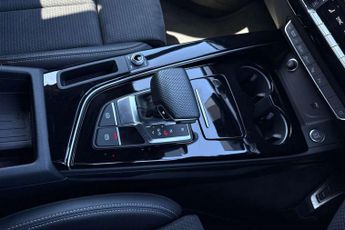 Audi A4 Avant 35 TFSI Black Edition 5dr S Tronic