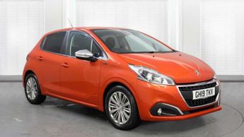 Peugeot 208 1.2 PureTech 82 Signature 5dr [Start Stop]