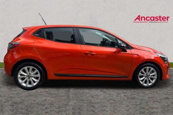 Renault Clio 1.6 E-TECH full hybrid 145 Evolution 5dr Auto