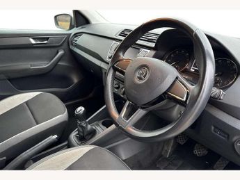 Skoda Fabia 1.2 TSI SE 5dr
