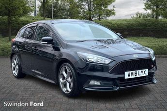 Ford Focus 2.0T EcoBoost ST-2 Navigation 5dr