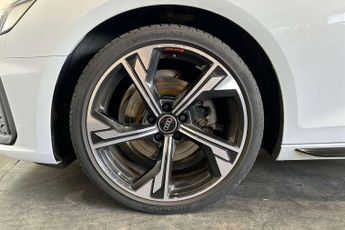 Audi A4 Avant 35 TFSI Black Edition 5dr S Tronic