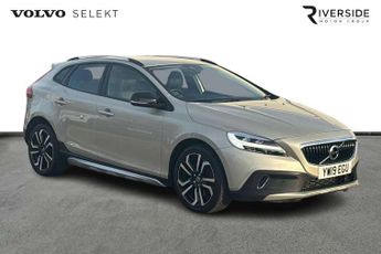 Volvo V40 T3 [152] Cross Country Pro 5dr Geartronic