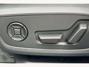 Audi A6 Avant 40 TDI Quattro Black Edition 5dr S Tronic [Tech]