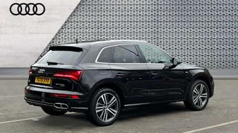 Audi Q5 55 TFSI e Quattro S Line Competition 5dr S Tronic