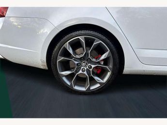 Skoda Octavia vRS 2.0 TSI 245 vRS 5dr DSG [Black Pack]