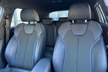 Audi Q2 30 TFSI Black Edition 5dr