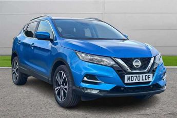 Nissan Qashqai 1.3 DiG-T N-Connecta 5dr [Glass Roof Pack]