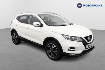 Nissan Qashqai 1.3 DiG-T N-Connecta 5dr [Glass Roof Pack]