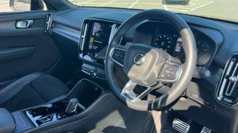 Volvo XC40 2.0 B4P R DESIGN Pro 5dr Auto [7 speed]