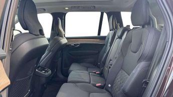 Volvo XC90 2.0 B5P Plus Dark 5dr AWD Geartronic