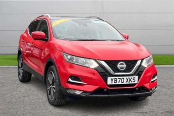 Nissan Qashqai 1.3 DiG-T N-Connecta 5dr [Glass Roof Pack]