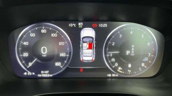 Volvo XC40 2.0 B4P Inscription 5dr Auto