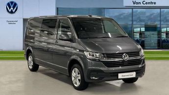 Volkswagen Transporter 2.0 TDI 150 Highline Kombi Van DSG