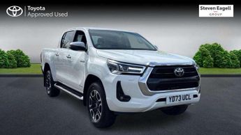 Toyota Hi Lux Invincible D/Cab Pick Up 2.8 D-4D Auto