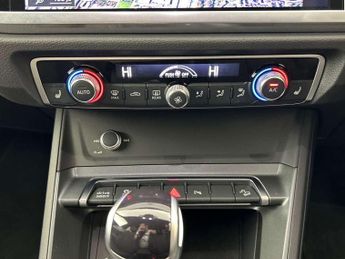 Audi Q3 35 TFSI S Line 5dr S Tronic