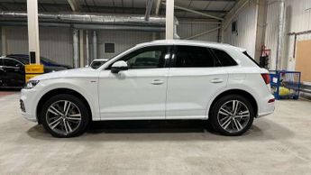 Audi Q5 55 TFSI e Quattro S Line Competition 5dr S Tronic