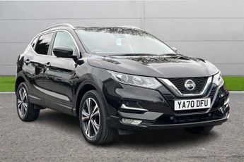 Nissan Qashqai 1.3 DiG-T N-Connecta 5dr [Glass Roof Pack]