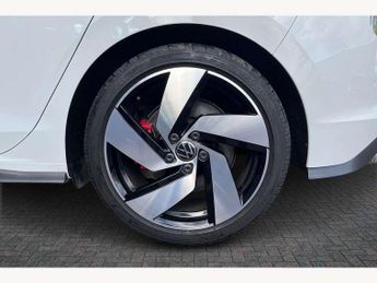 Volkswagen Golf GTI 2.0 TSI GTI 5dr DSG