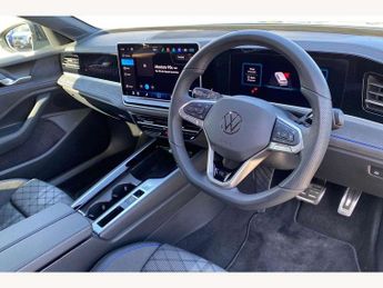 Volkswagen Passat Estate 1.5 TSI eHybrid 272 R-Line 5dr DSG