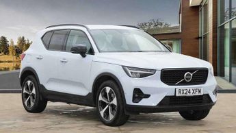 Volvo XC40 2.0 B3P Plus Dark 5dr Auto