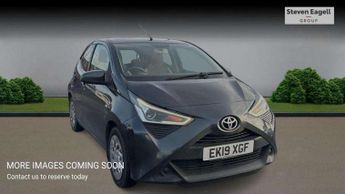 Toyota AYGO 1.0 VVT-i X-Play 5dr