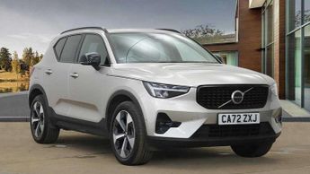 Volvo XC40 2.0 B4P Ultimate Dark 5dr Auto