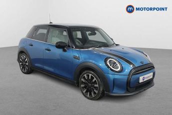 MINI Hatch 1.5 Cooper Exclusive 5dr Auto [Comfort/Nav Pack]